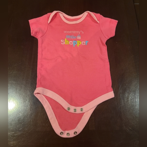 🌟5/$25 Mommy's Little Shopper Onesie Size 6-12 Months - Picture 3 of 5